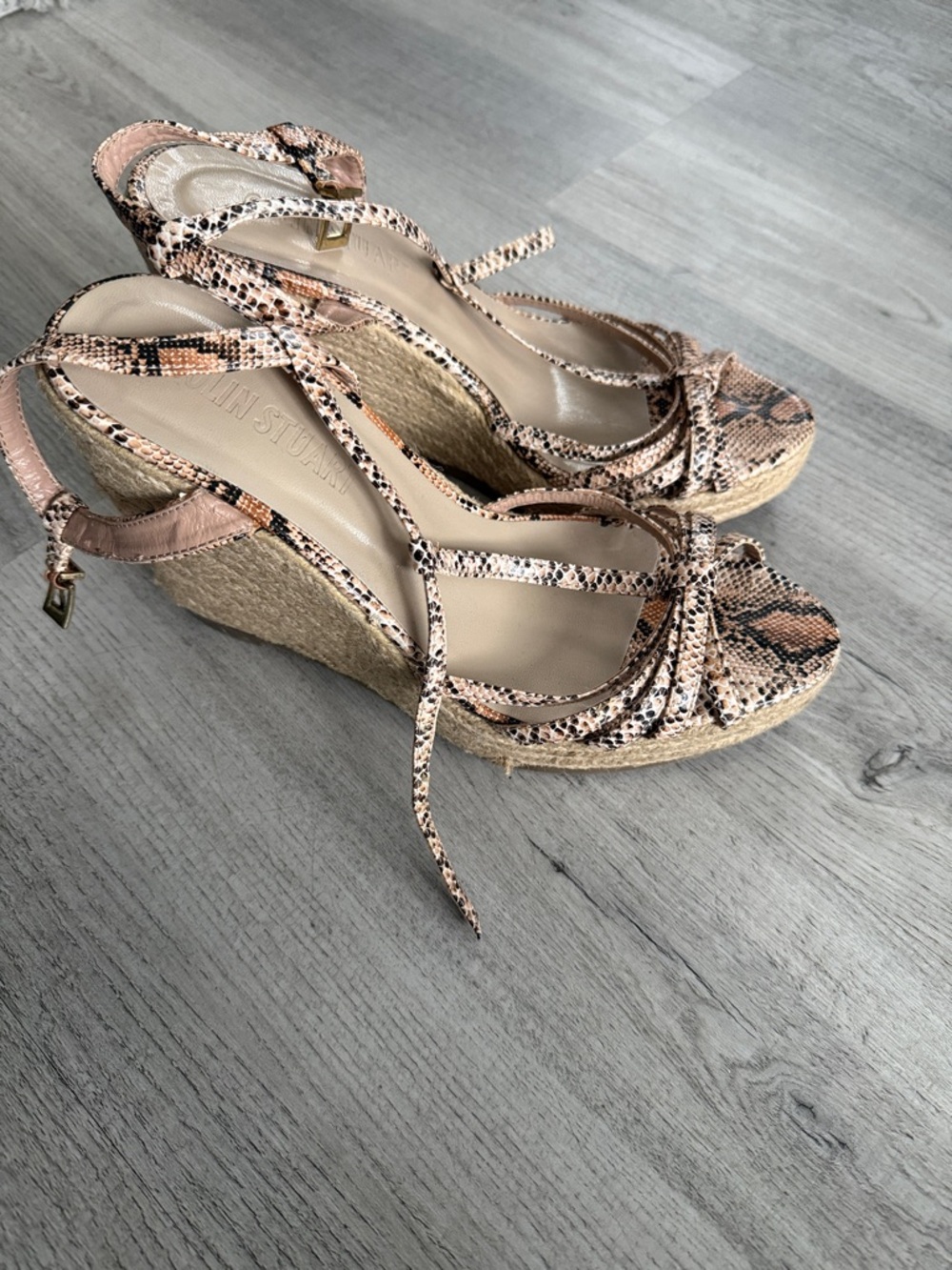 Colin Stuart Light Pink/Tan/Brown Snake-Print Espadrille Wedge Sandals Size 7